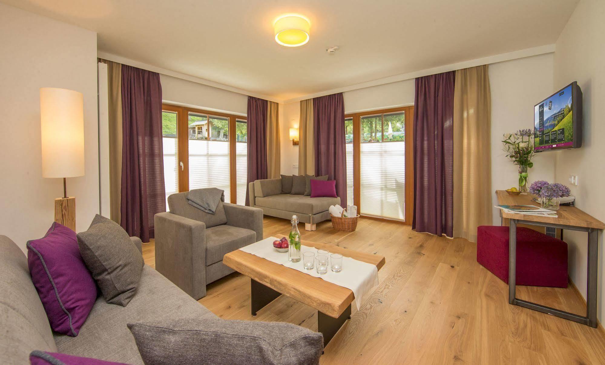 Hotel Stadt Wien Zell am See Exterior photo